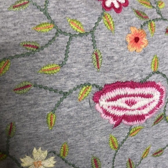 Caite Handmade Embroidered Buttondown Shirt Grey M - Picture 2 of 6